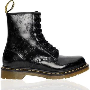 Dr Martens 1460 black flower boot
